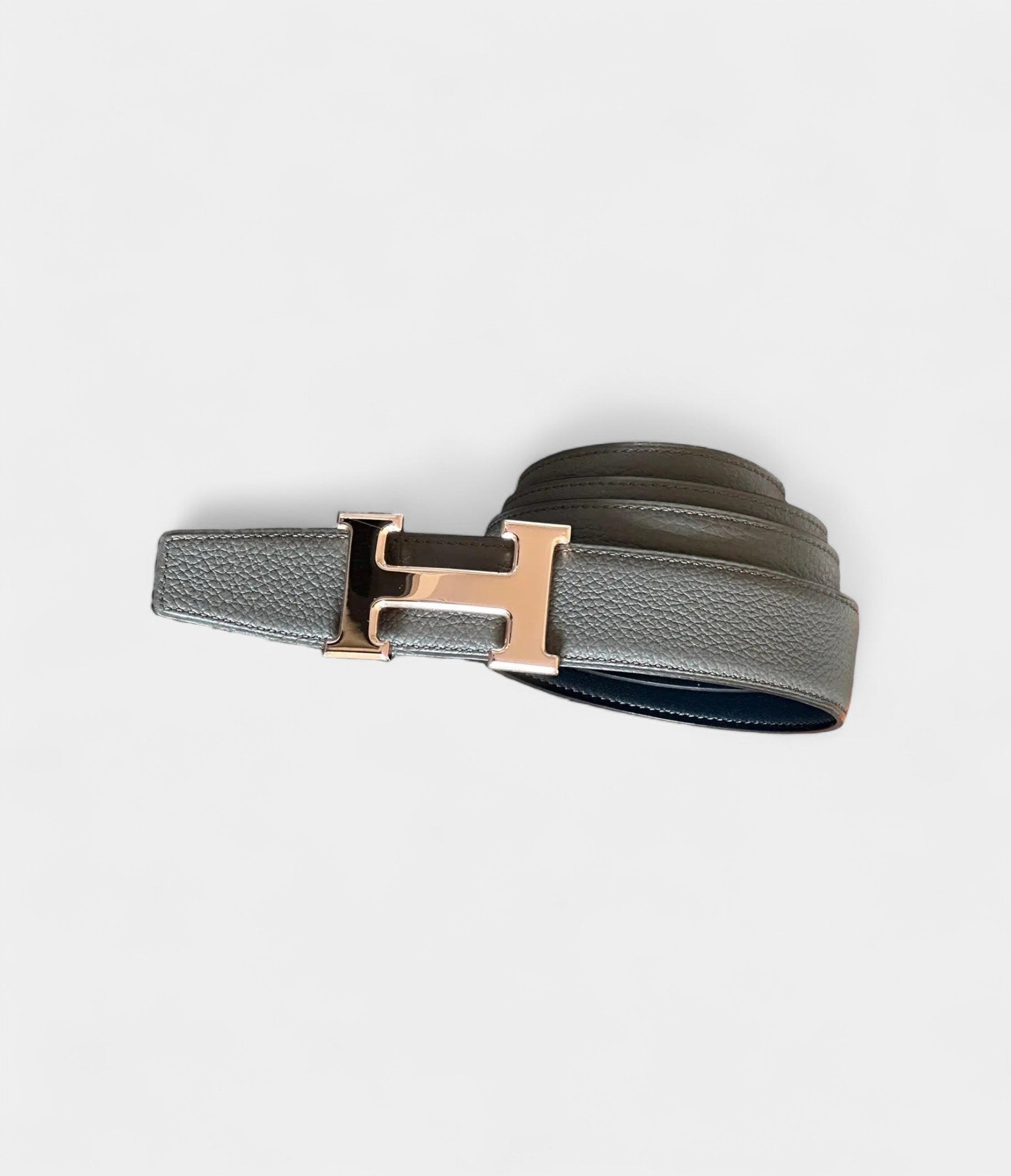 Hermès H Blue Leather Belt A Refined Pop of Color with Iconic Appeal