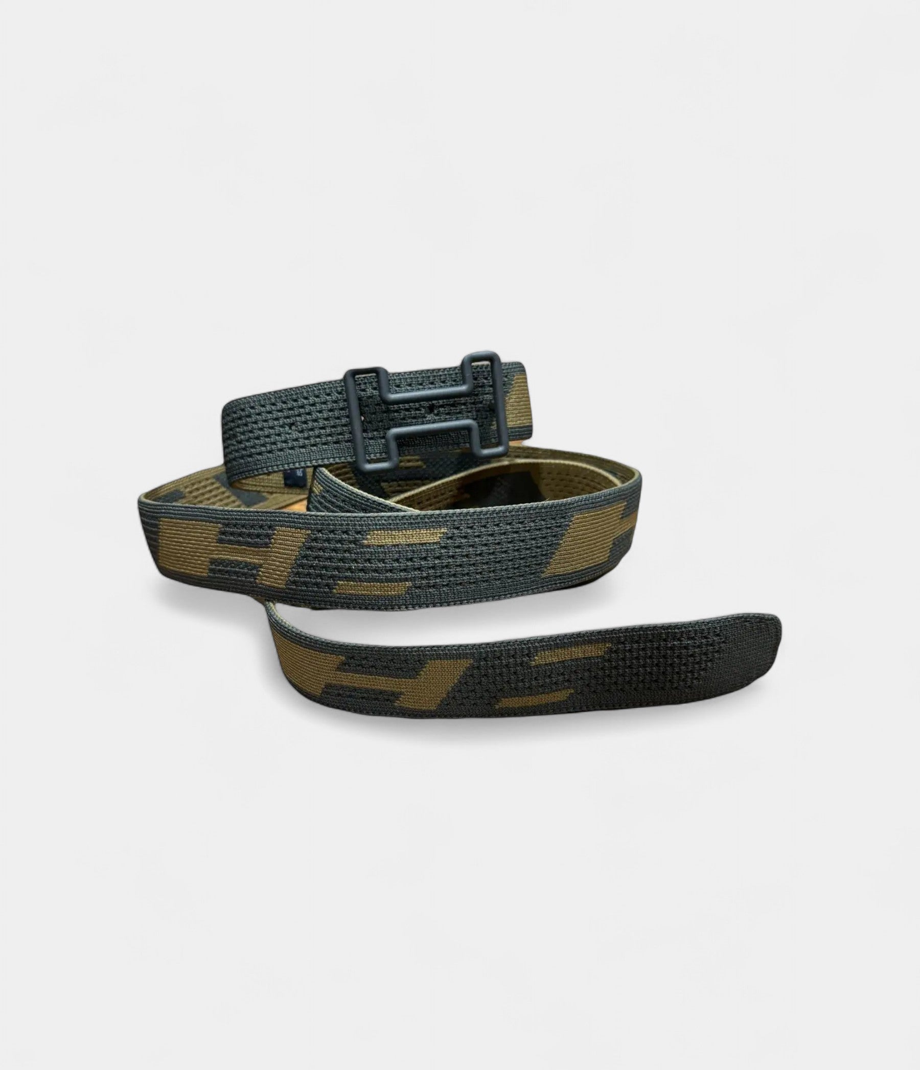 Hermès H Cloth Belt Casual Sophistication with a Signature Edge
