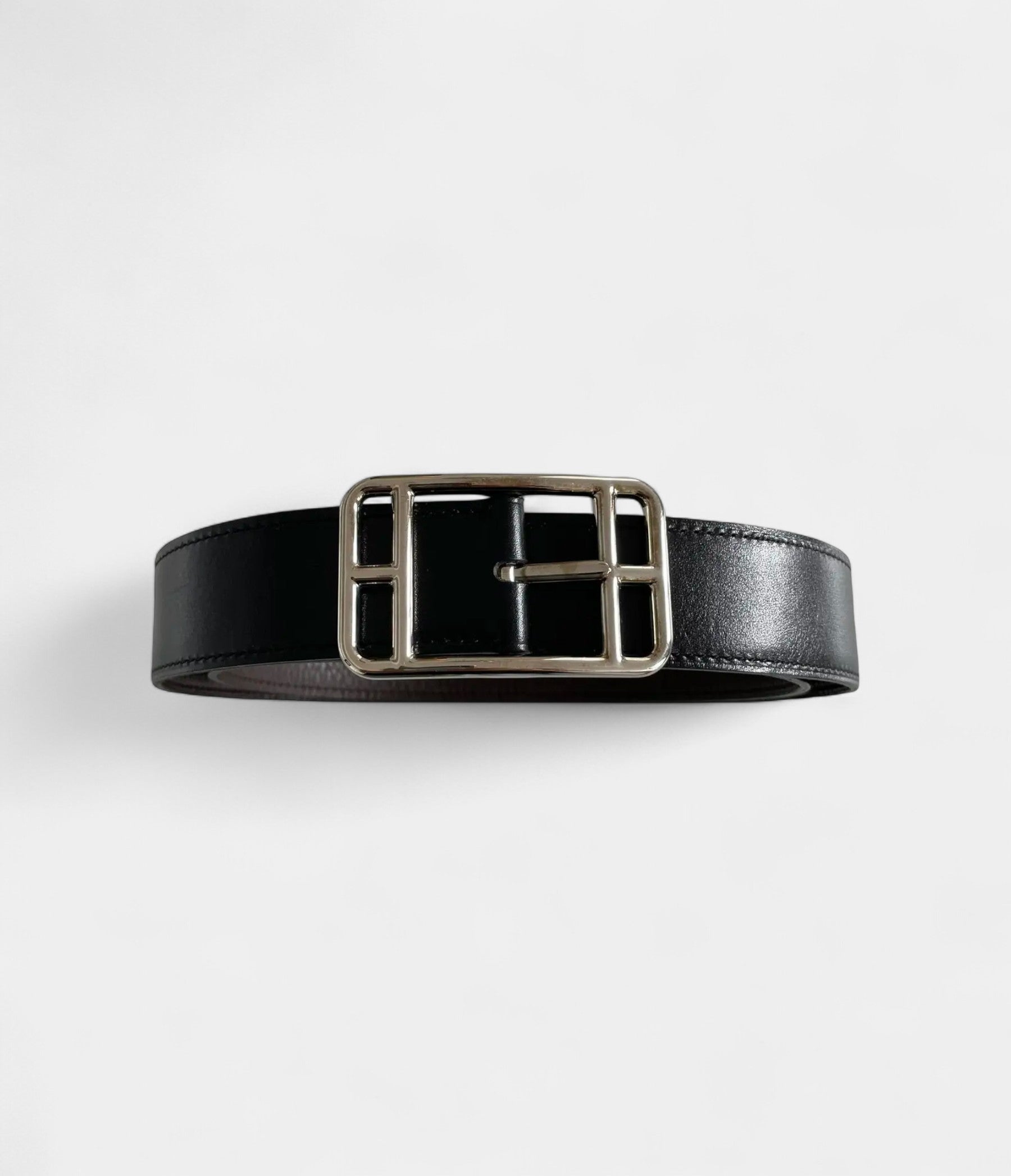 Hermès H Leather Belt Iconic Elegance in Every Detail
