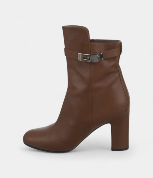Hermès Joueuse Leather Boots A Blend of Playful Elegance and Sophisticated Craftsmanship