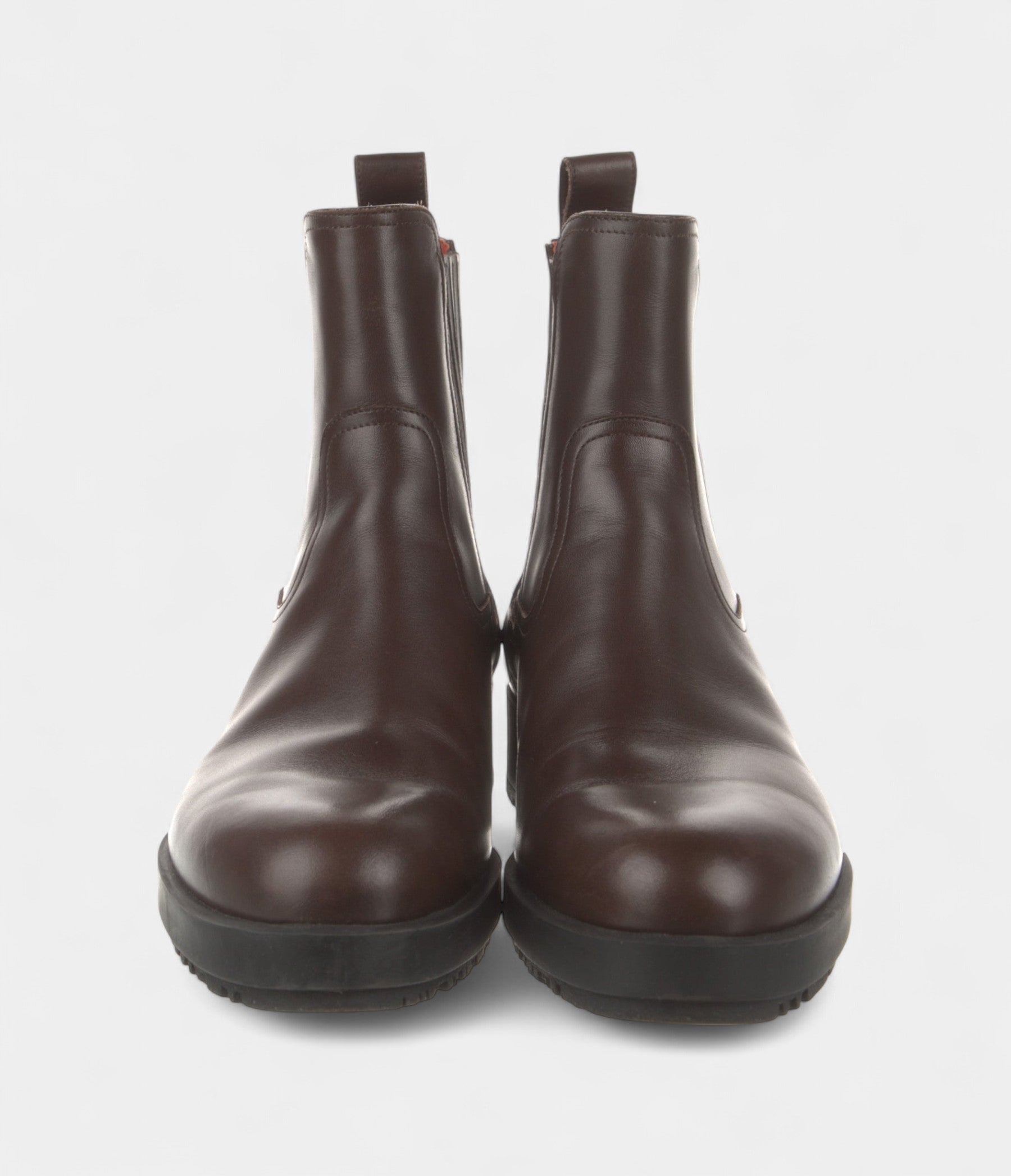 HermesKrossLeatherChelseaBootsContemporaryEdgeTimelessCraftsmanship_3.jpg Hermès Kross Leather Chelsea Boots Contemporary Edge Timeless Craftsmanship