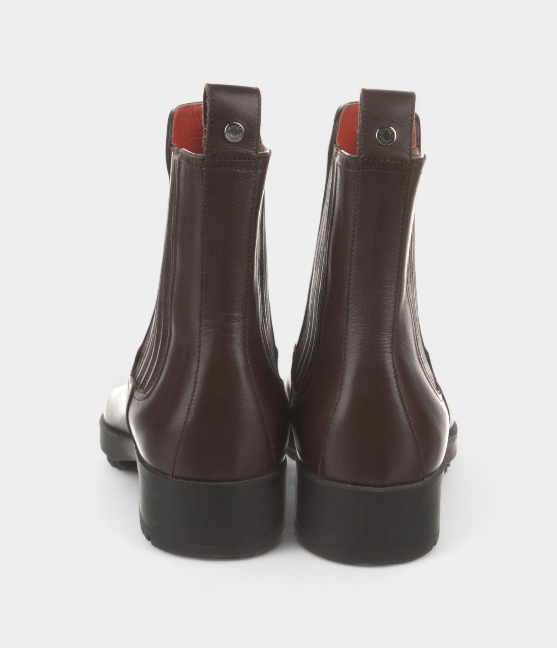 HermesKrossLeatherChelseaBootsContemporaryEdgeTimelessCraftsmanship_4.jpg Hermès Kross Leather Chelsea Boots Contemporary Edge Timeless Craftsmanship