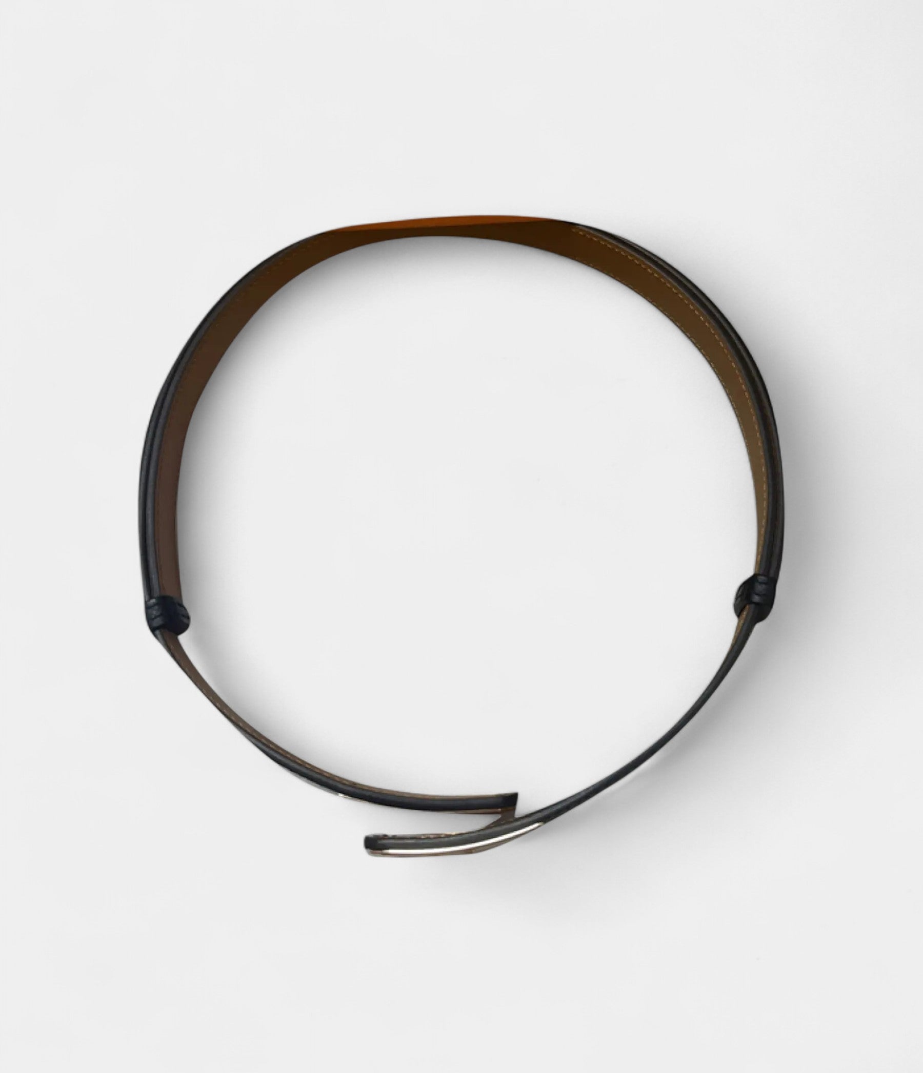 Hermès Leather Belt A Timeless Essential of Quiet Luxury
