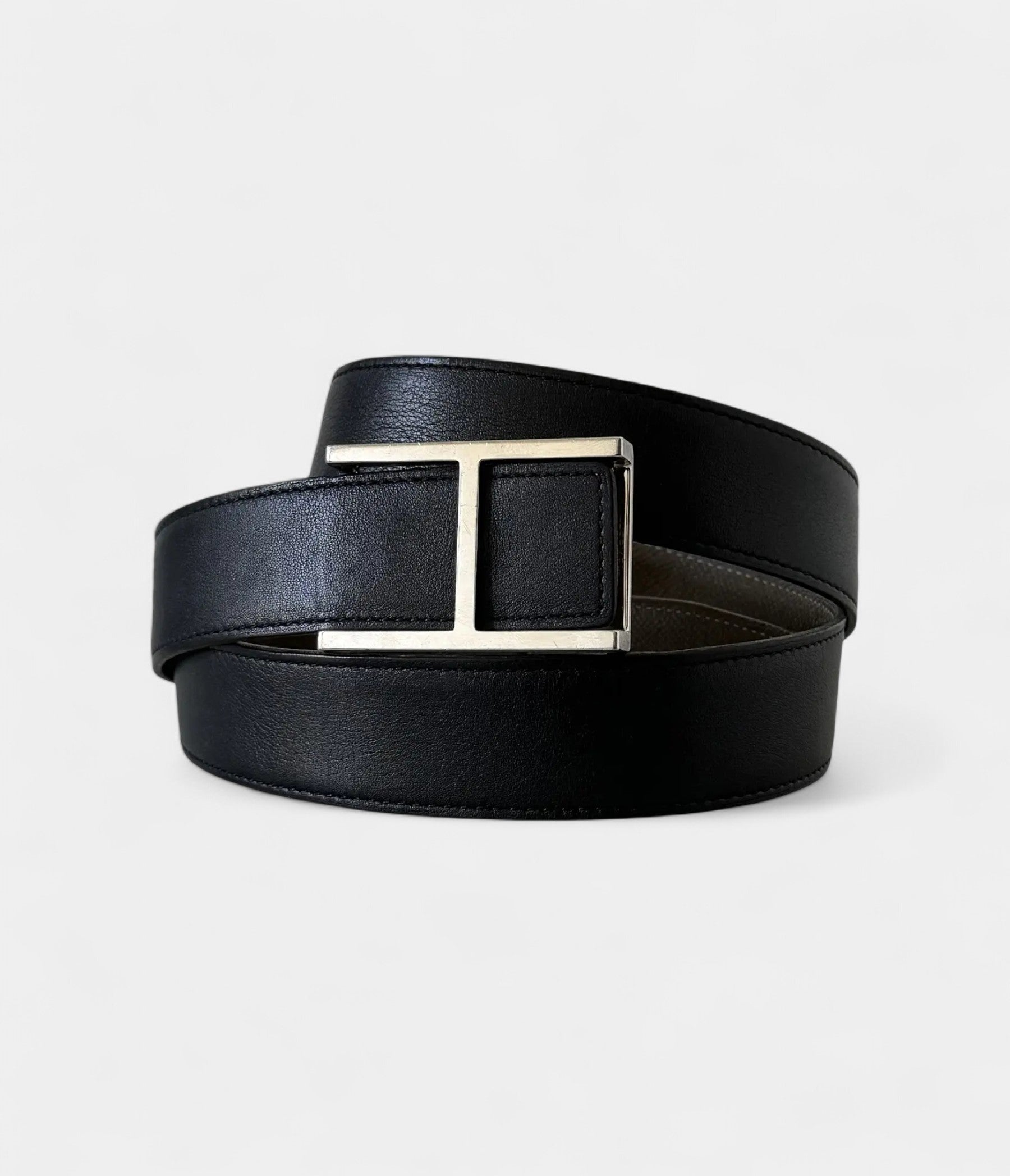 Hermès Leather Belt Classic Elegance, Timeless Craftsmanship
