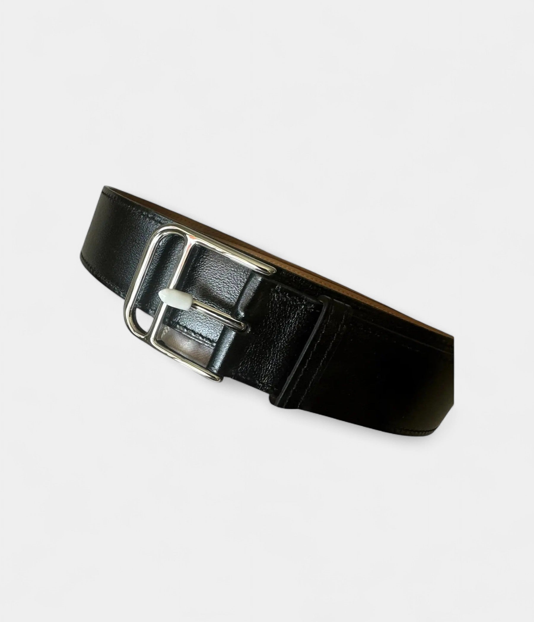 Hermès Leather Belt Timeless Elegance