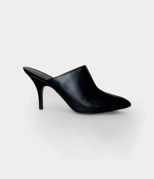 Hermès Leather Mules & Clogs The Art of Effortless Luxury