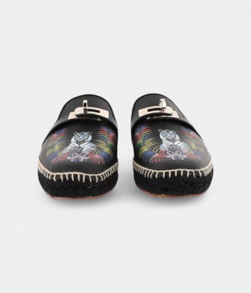 Hermès Leather Mules & Clogs The Perfect Balance of Comfort and Sophistication