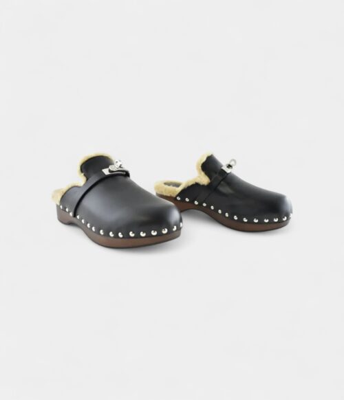 Hermès Leather Mules & Clogs Timeless Comfort, Unmistakable Luxury