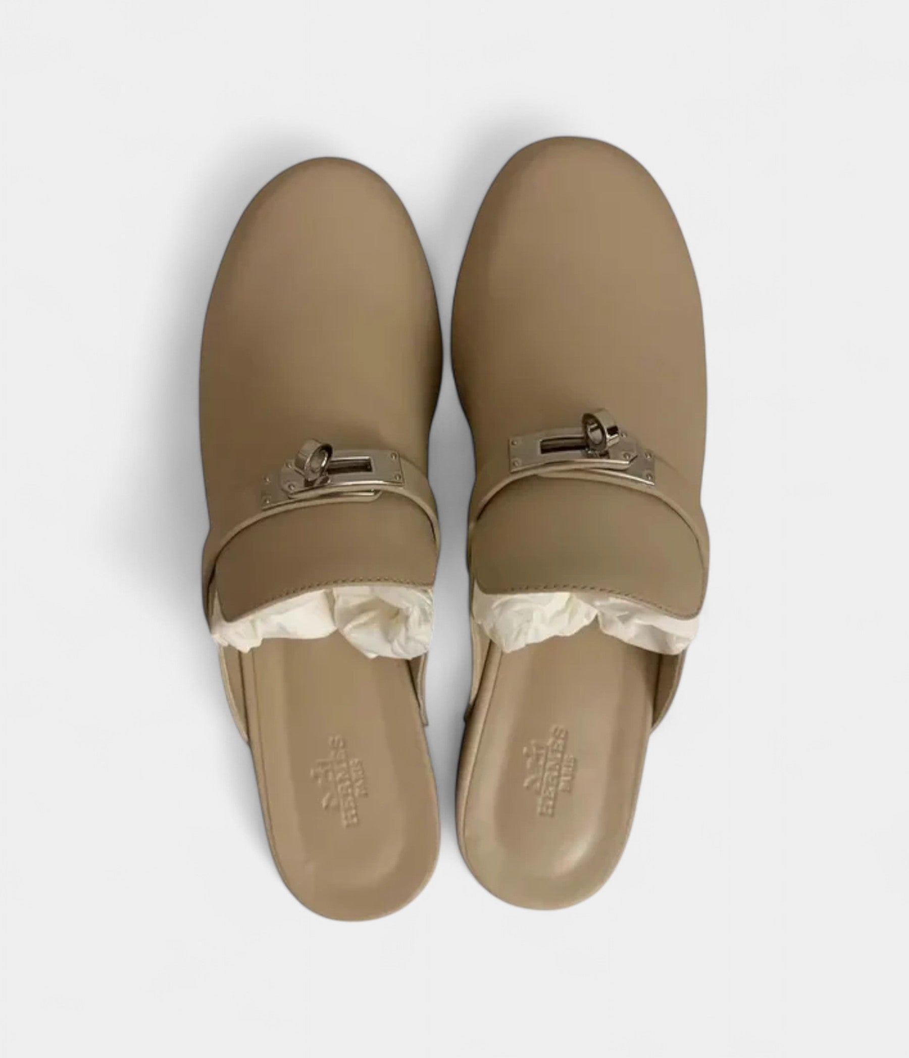 Hermès Leather Mules & Clogs Where Timeless Craft Meets Modern Comfort