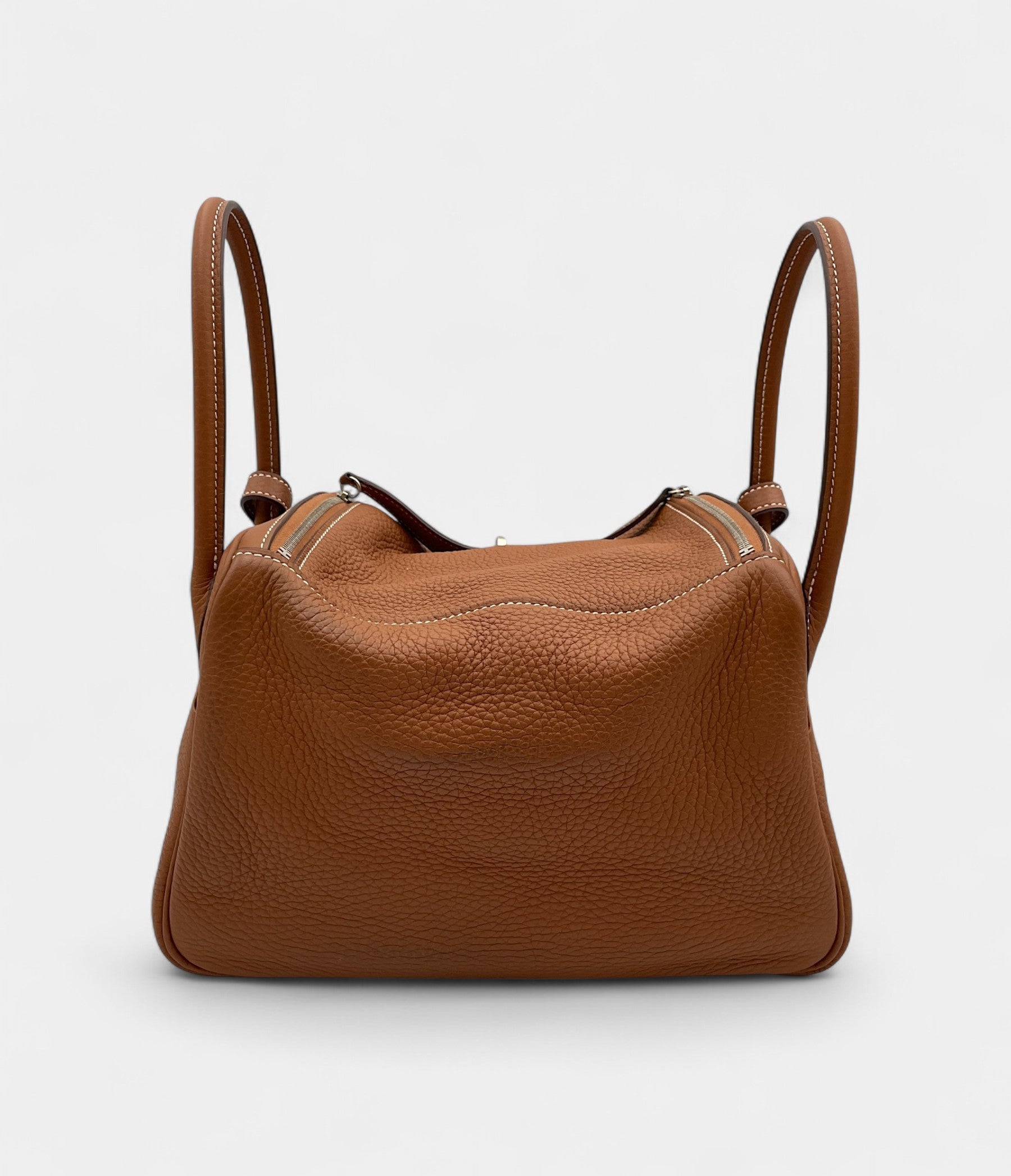HermesLindy26inGoldClemenceLeatherwithPalladiumHardware_4.jpg Hermès Lindy 26 in Gold Clemence Leather with Palladium Hardware