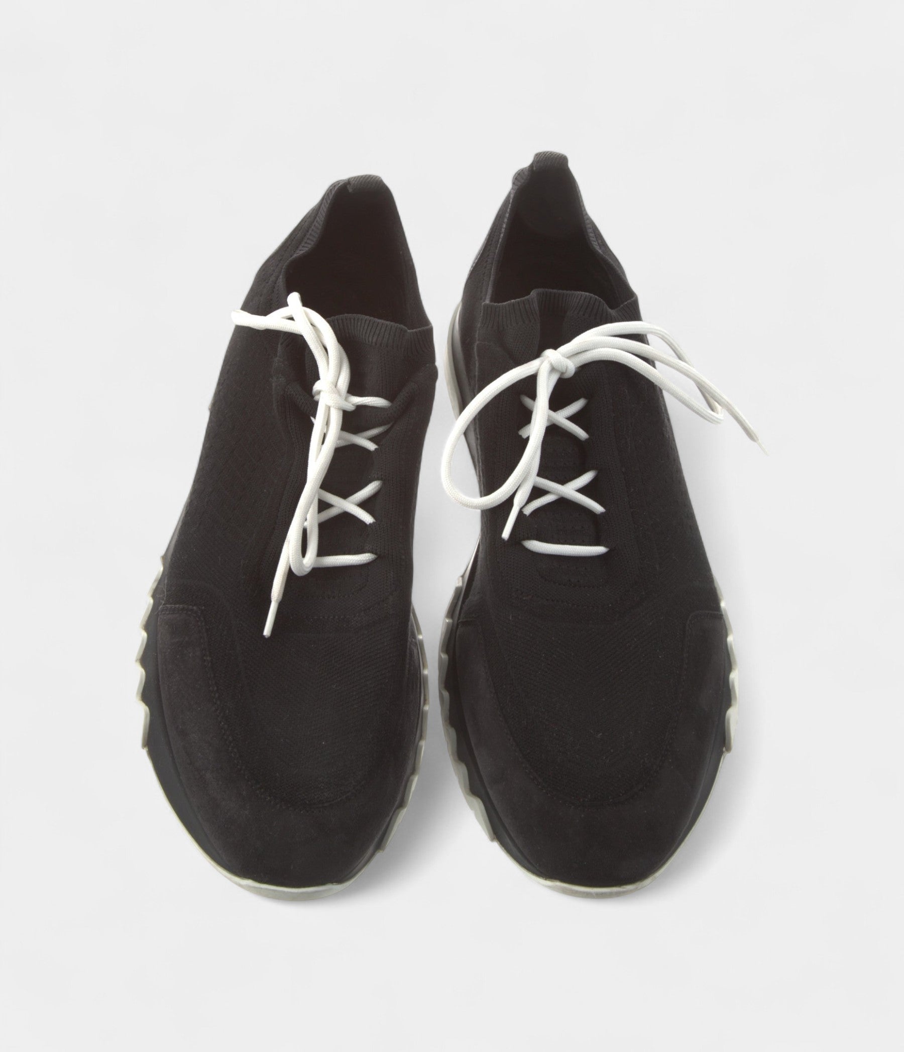 HermesMen_sAddictAthleticSneakersDrivenStyleWithLuxuriousCraftsmanship_3.jpg Hermès Men's Addict Athletic Sneakers Driven Style With Luxurious Craftsmanship