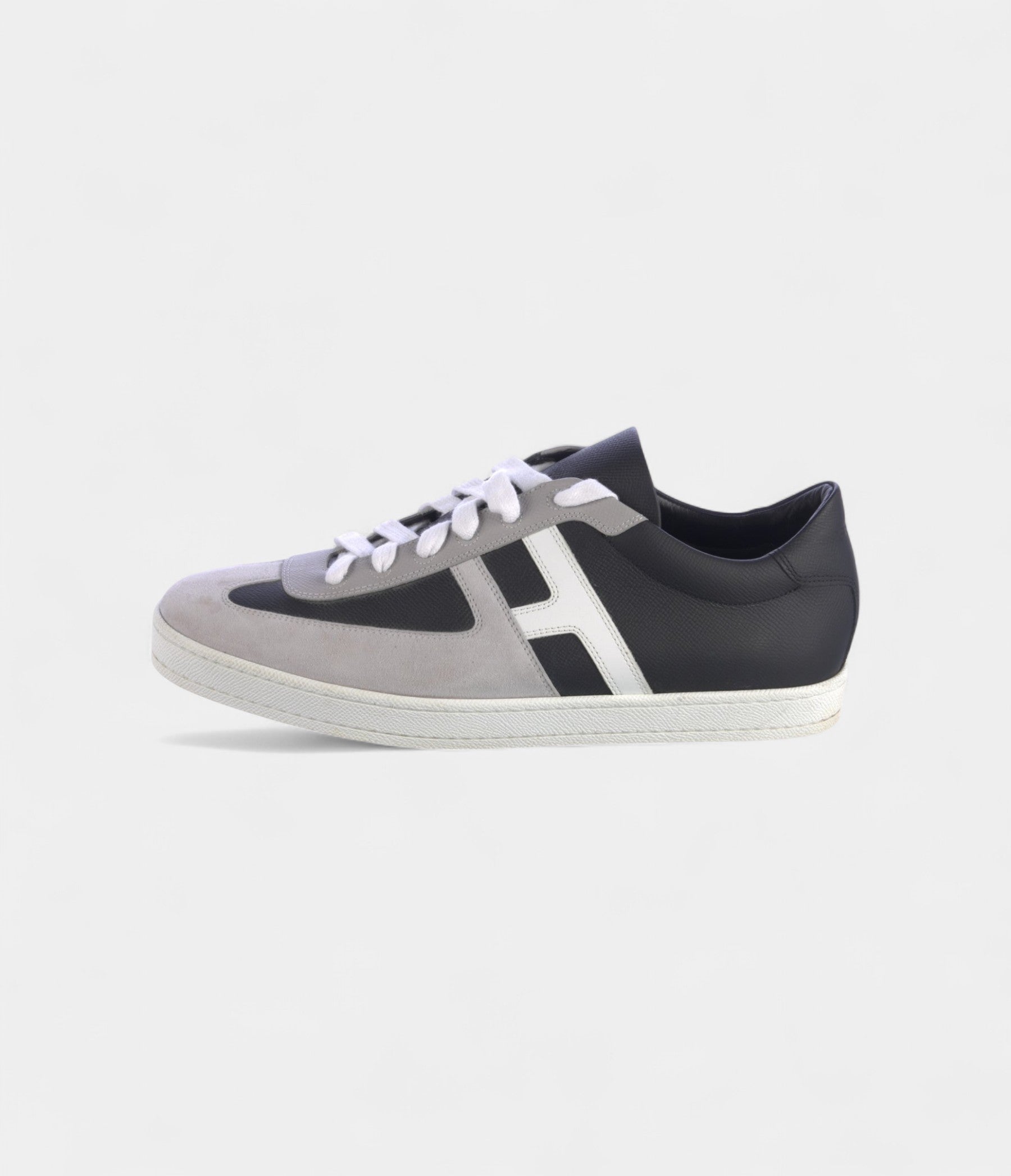 Hermès Men's Sneakers Embody Modern Sophistication Boomerang