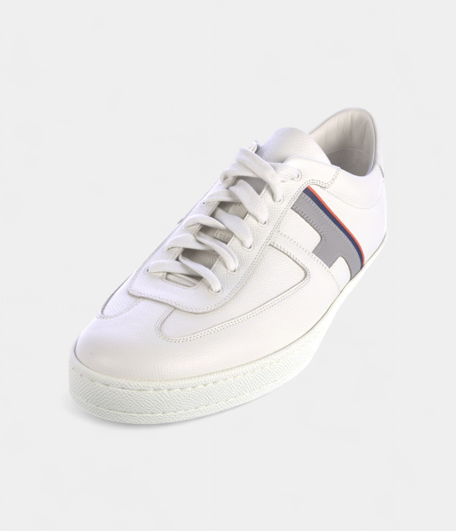 HermesMen_sSneakerscombinesophisticatedBoomerang_2.jpg Hermès Men's Sneakers combine sophisticated Boomerang