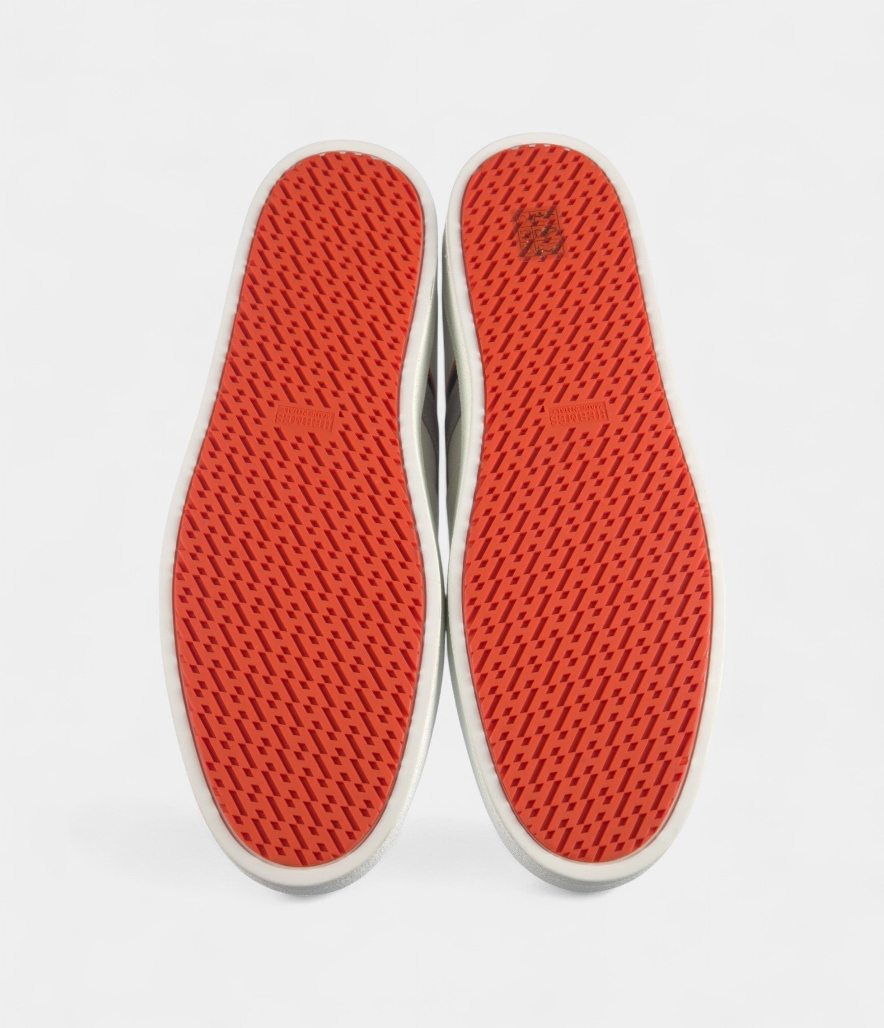 HermesMen_sSneakerscombinesophisticatedBoomerang_5.jpg Hermès Men's Sneakers combine sophisticated Boomerang