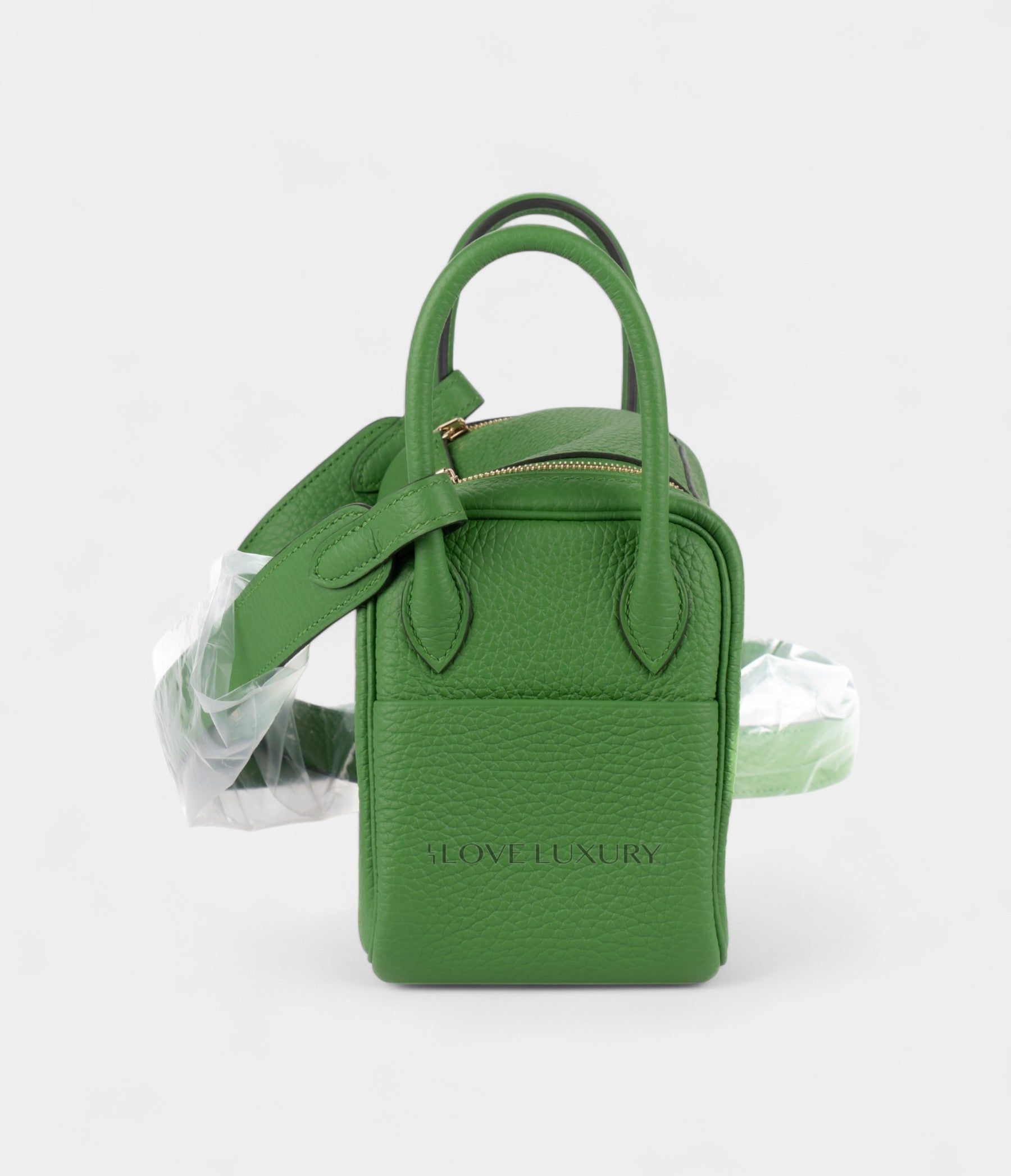 HermesMiniLindyYuccaGreenClemenceGoldHardware_4.jpg Hermès Mini Lindy Yucca Green Clemence Gold Hardware