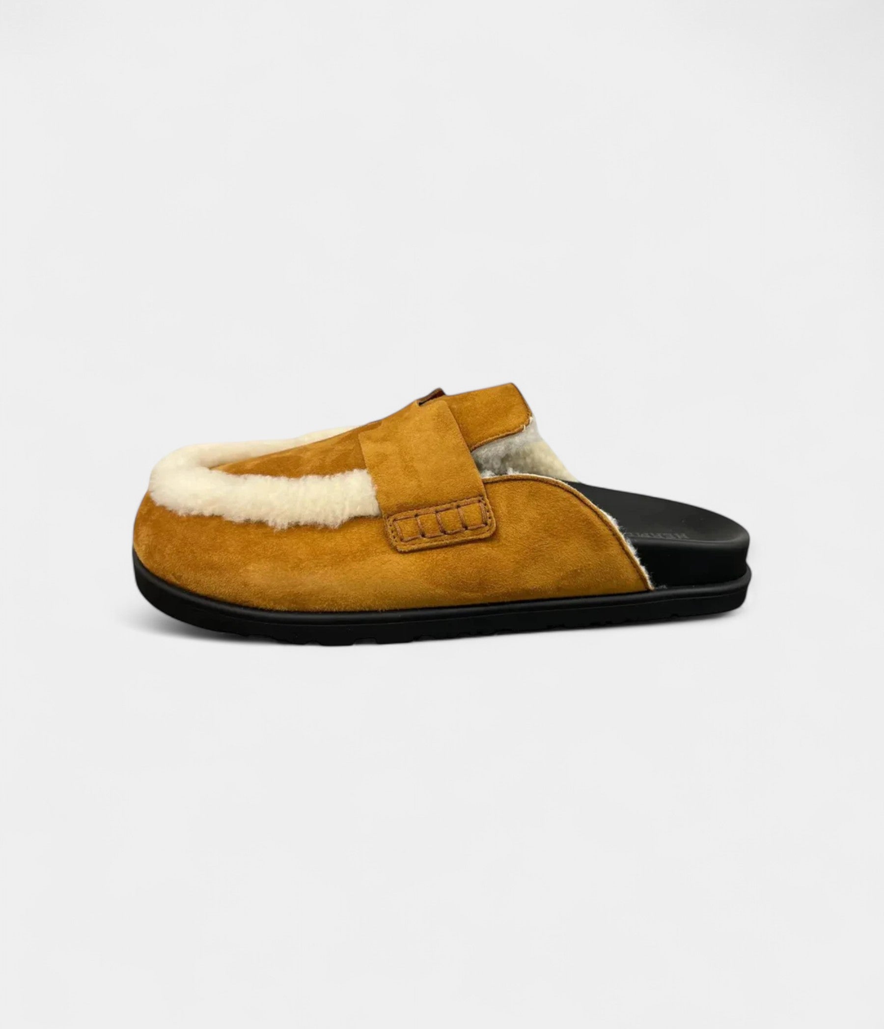 Hermès Mules & Clogs A Timeless Fusion of Craftsmanship and Comfort