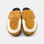 Hermès Mules & Clogs A Timeless Fusion of Craftsmanship and Comfort