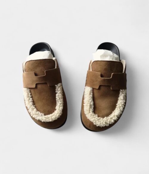 Hermès Mules & Clogs Effortless Elegance, Uncompromising Craftsmanship