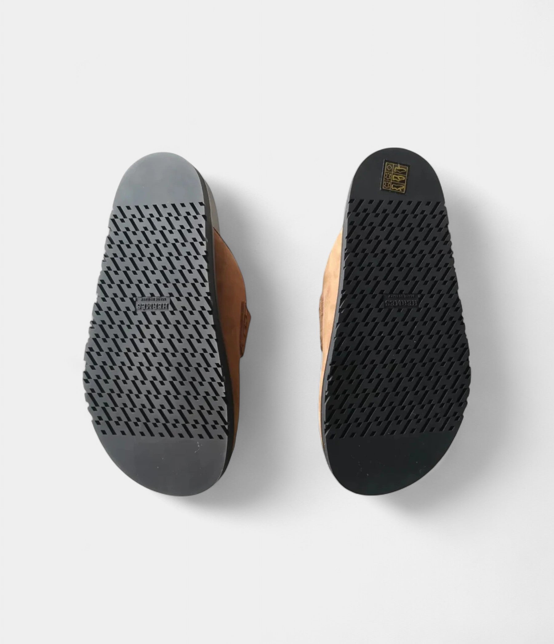 HermesMules_ClogsEffortlessElegance_UncompromisingCraftsmanship_2.jpg Hermès Mules & Clogs Effortless Elegance, Uncompromising Craftsmanship