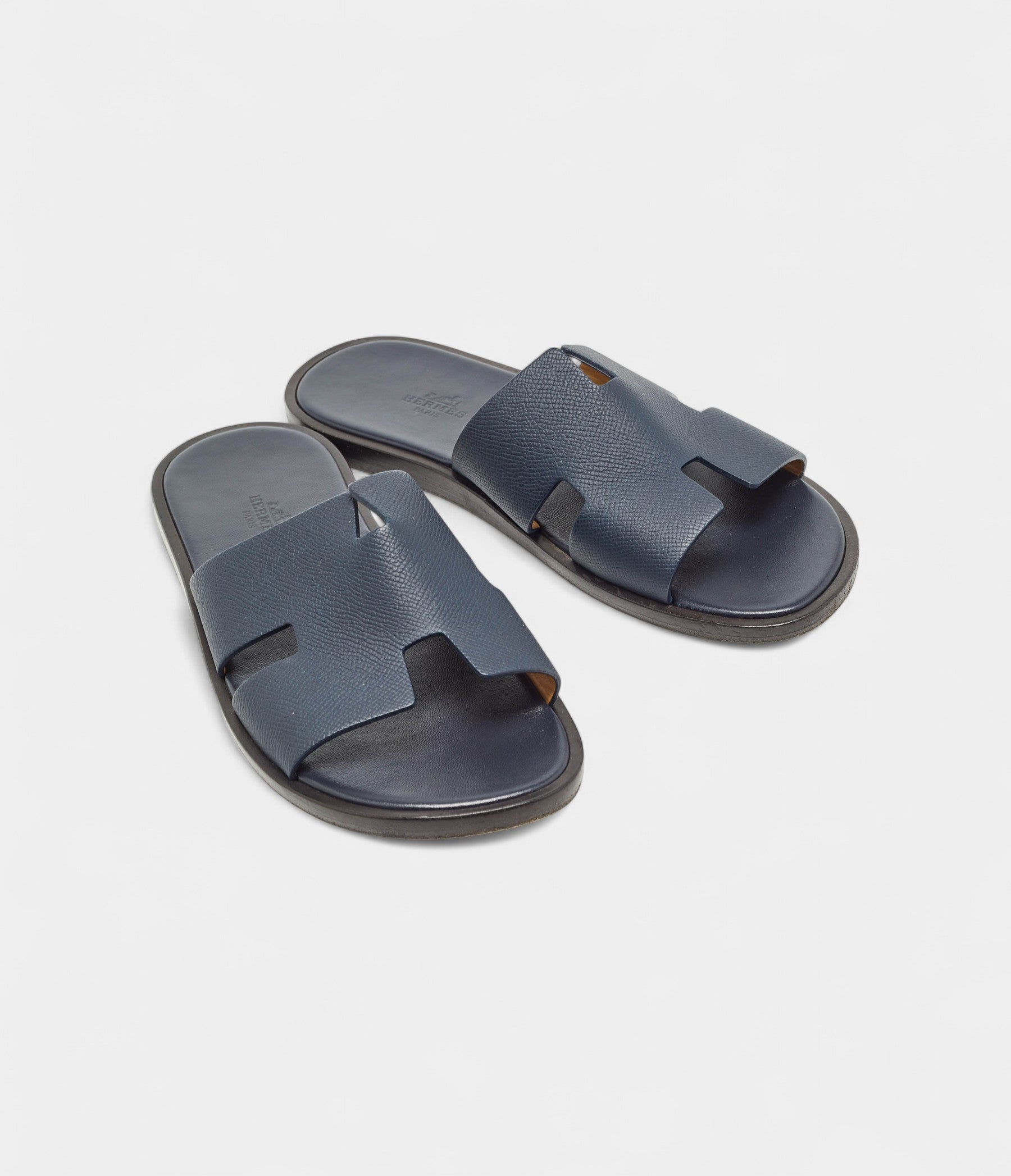 HermesNavyBlueLeatherIzmirFlatSlides40EU_4.jpg Hermes Navy Blue Leather Izmir Flat Slides 40 EU