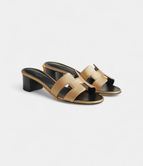 Hermès Oasis Sandals Calfskin Gold Dore Side