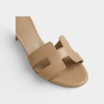 Hermès Oasis Sandals Premium Calfskin Leather With H-cut Design