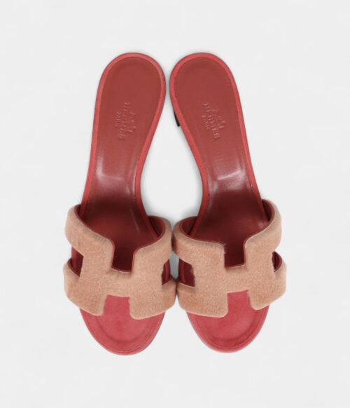 Hermès Oasis Sandals Rouge Blush Fur 38.5