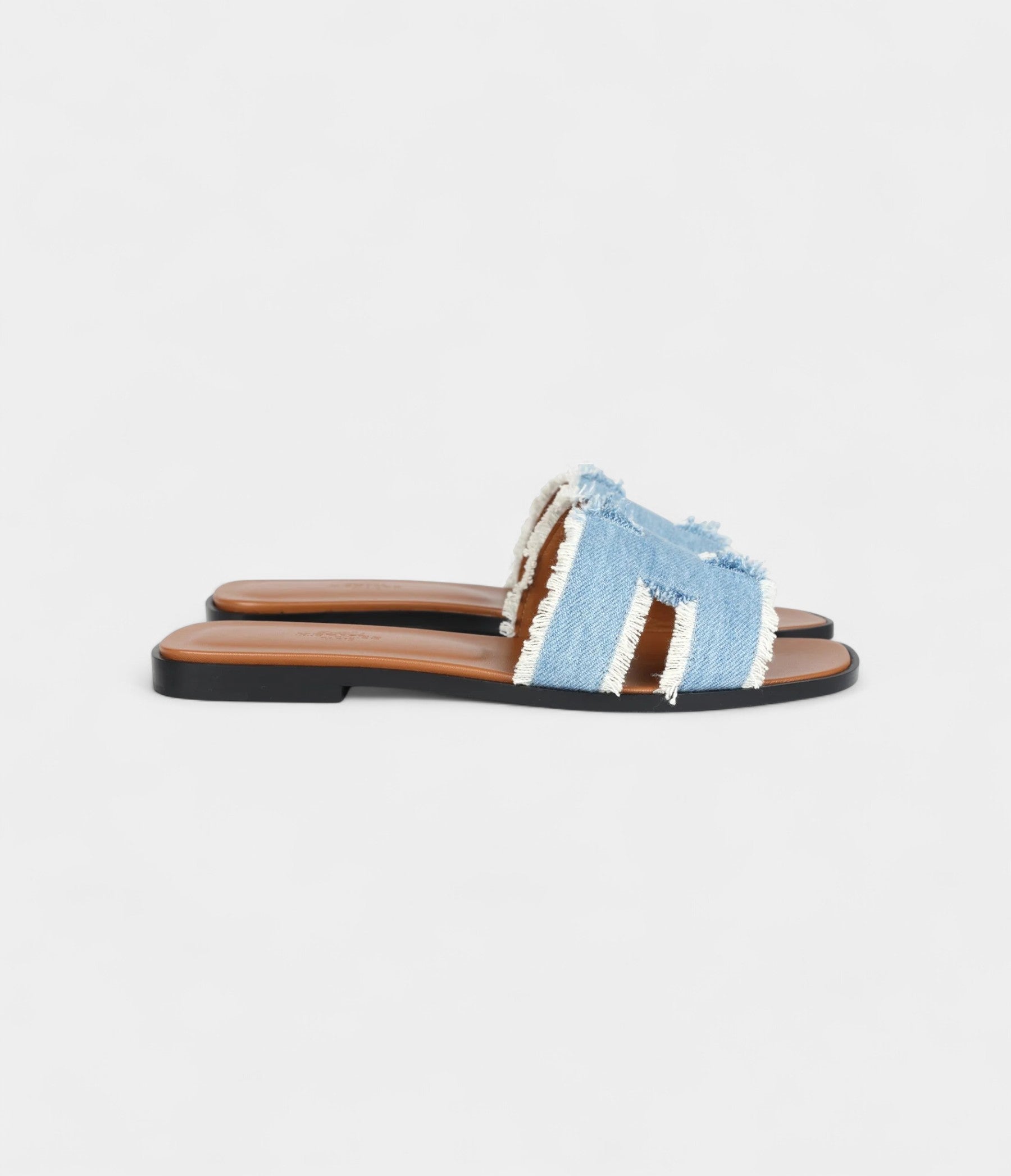 Hermès Oran Sandals Bleu Clair Denim Fringe 38.5 EU