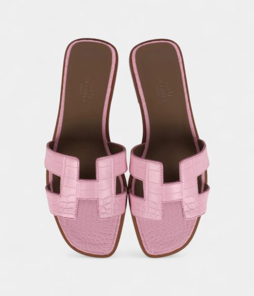 Hermès Oran Sandals Bubblegum Matte Alligator 37 EU
