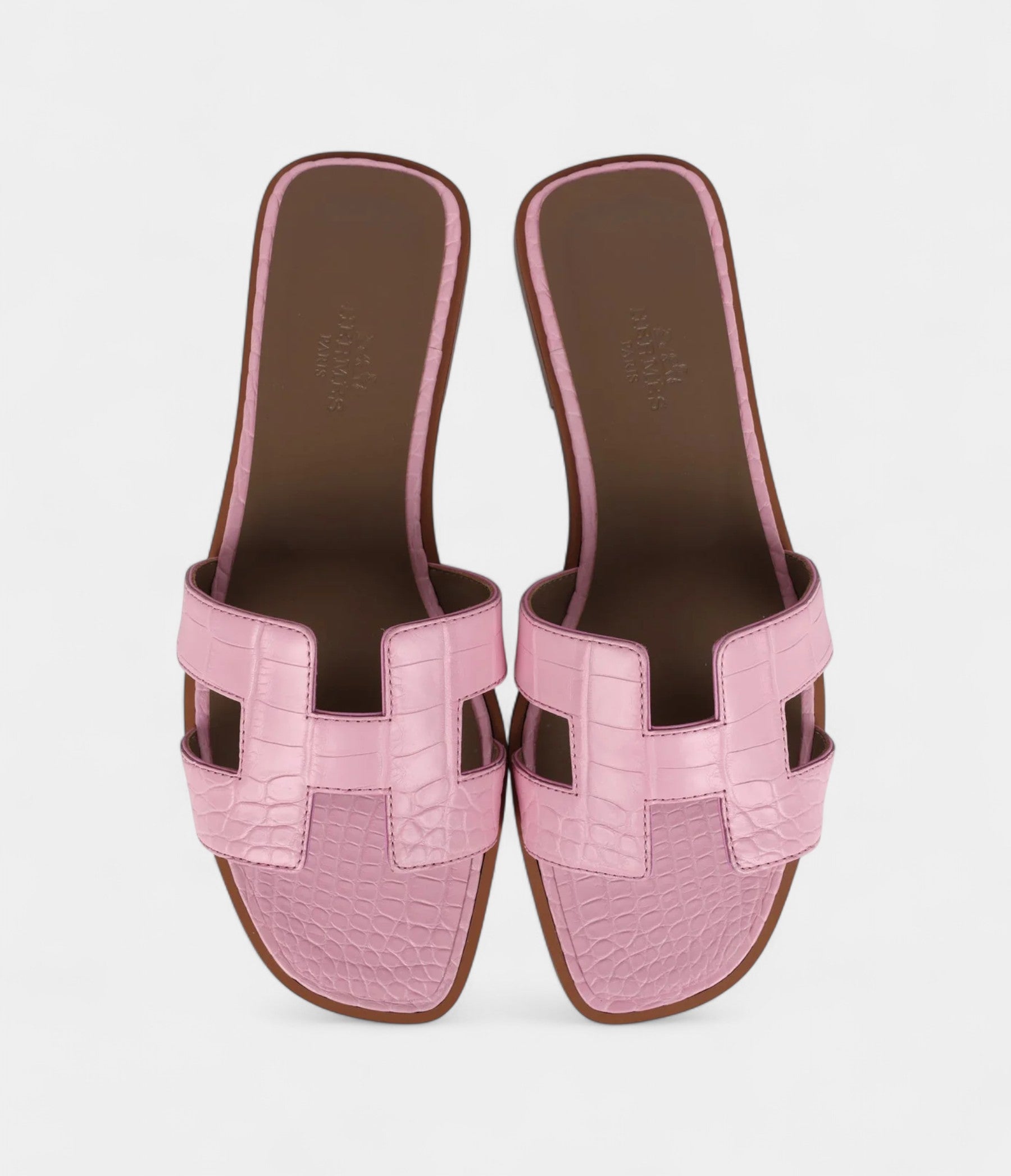 Hermès Oran Sandals Bubblegum Matte Alligator 37 EU