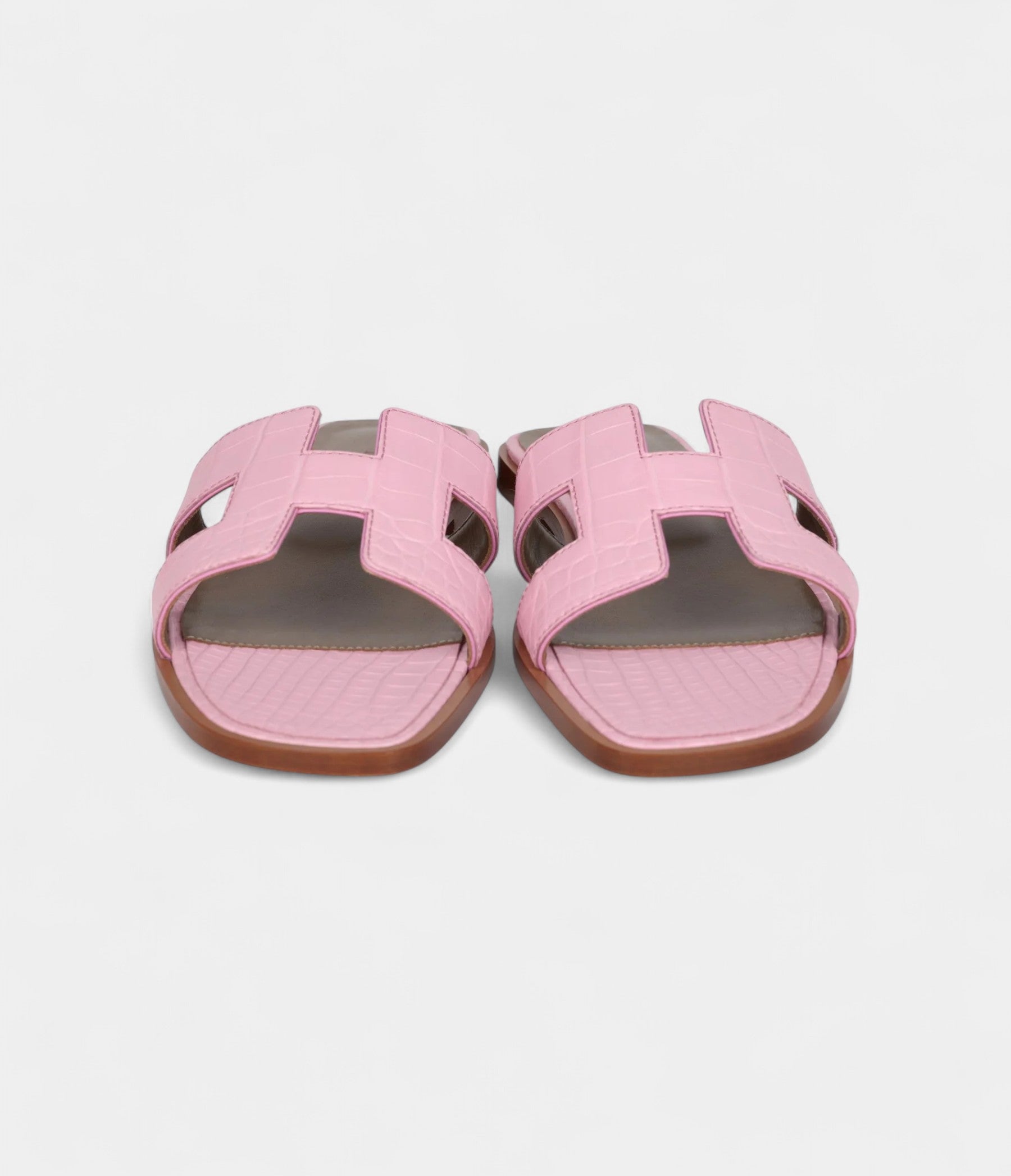 Hermès Oran Sandals Bubblegum Matte Alligator 37 EU