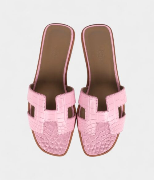 Hermès Oran Sandals Bubblegum Matte Alligator 38 EU