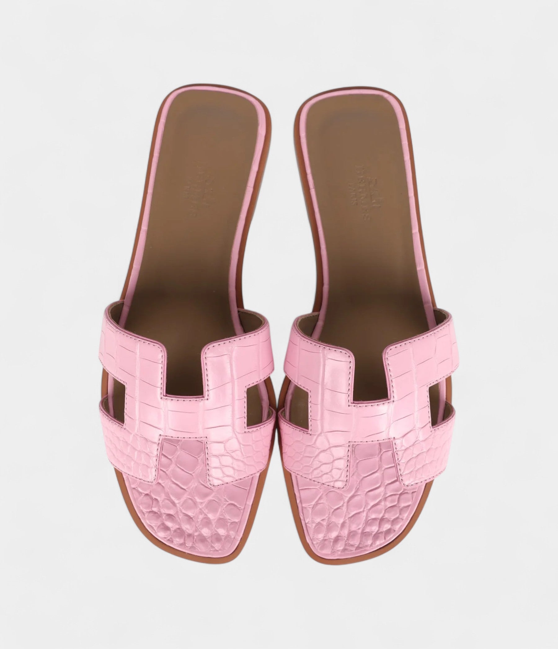 Hermès Oran Sandals Bubblegum Matte Alligator 38 EU