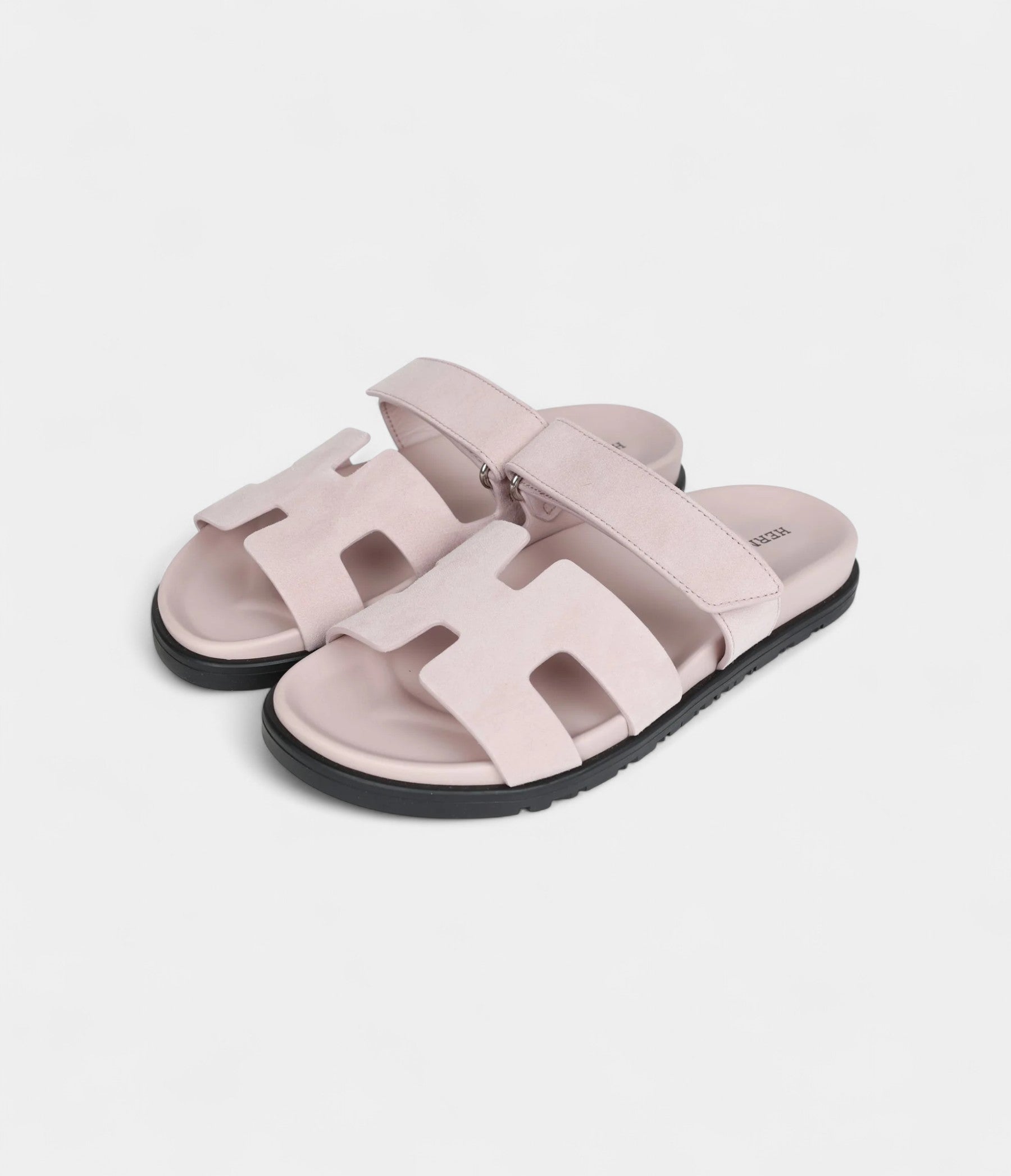Hermès Chypre Sandals Rose Porcelaine Suede 37 EU