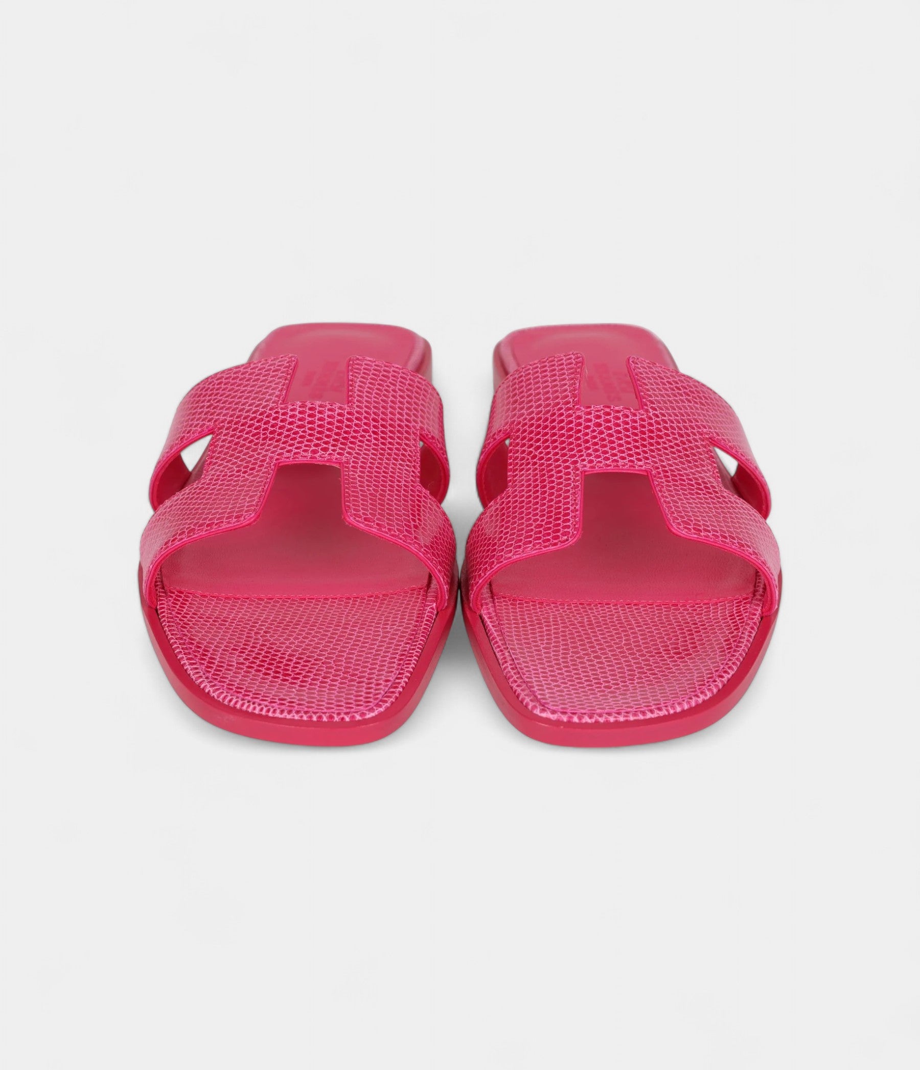 Hermès Oran Sandals Rose Flash Lizard 38.5 EU