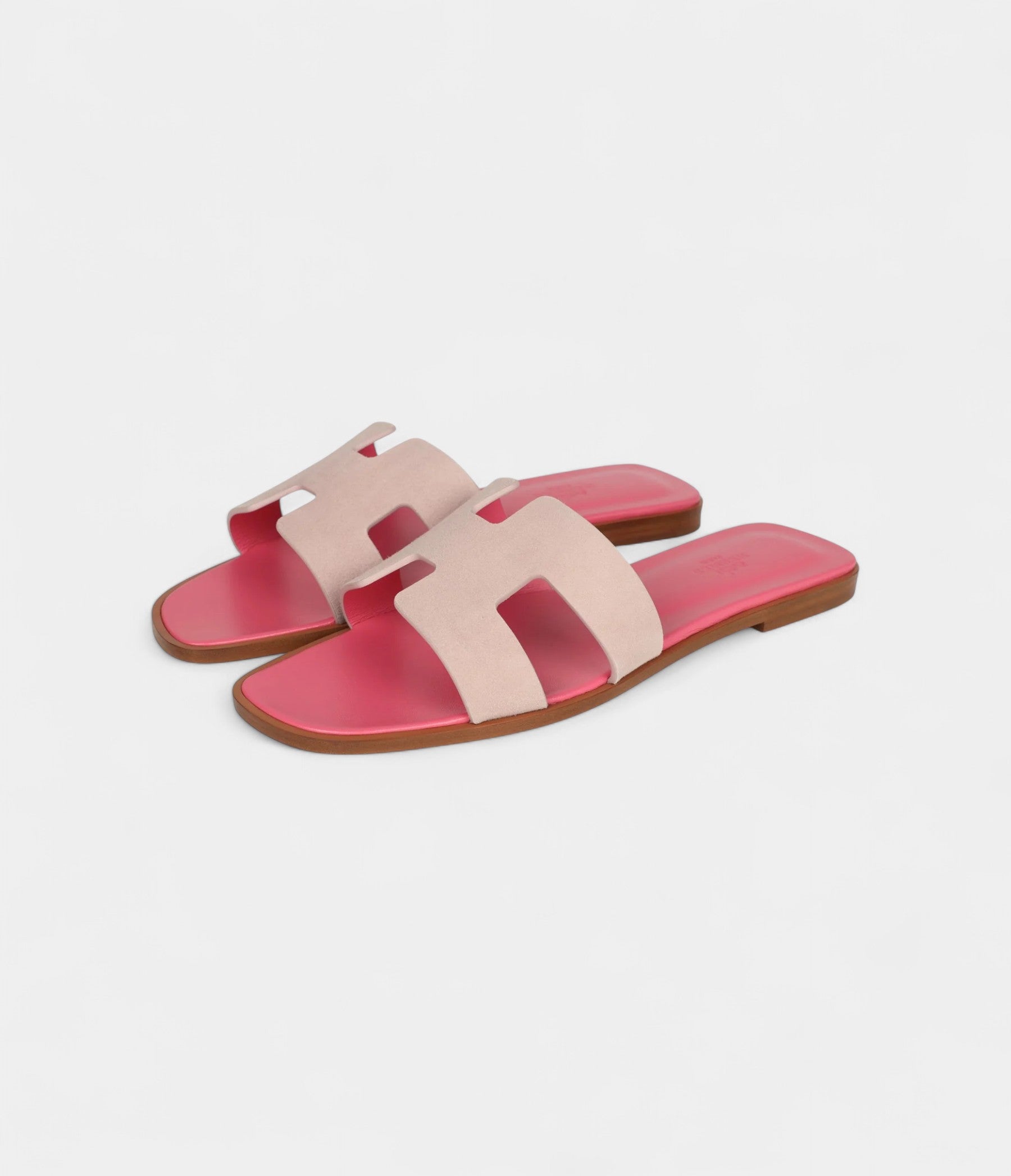Hermès Oran Sandals Rose Porcelaine 40 EU
