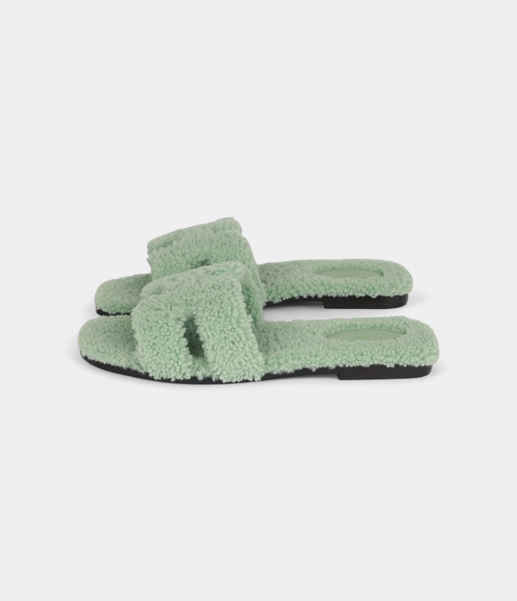 Hermès Oran Sandals Vert D'eau Woolskin 41