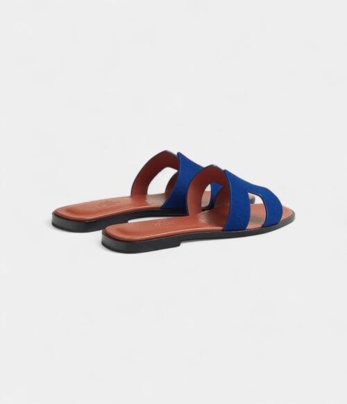 Hermès Oran Sandals for Women In Abrasion Resistant Dark Blue