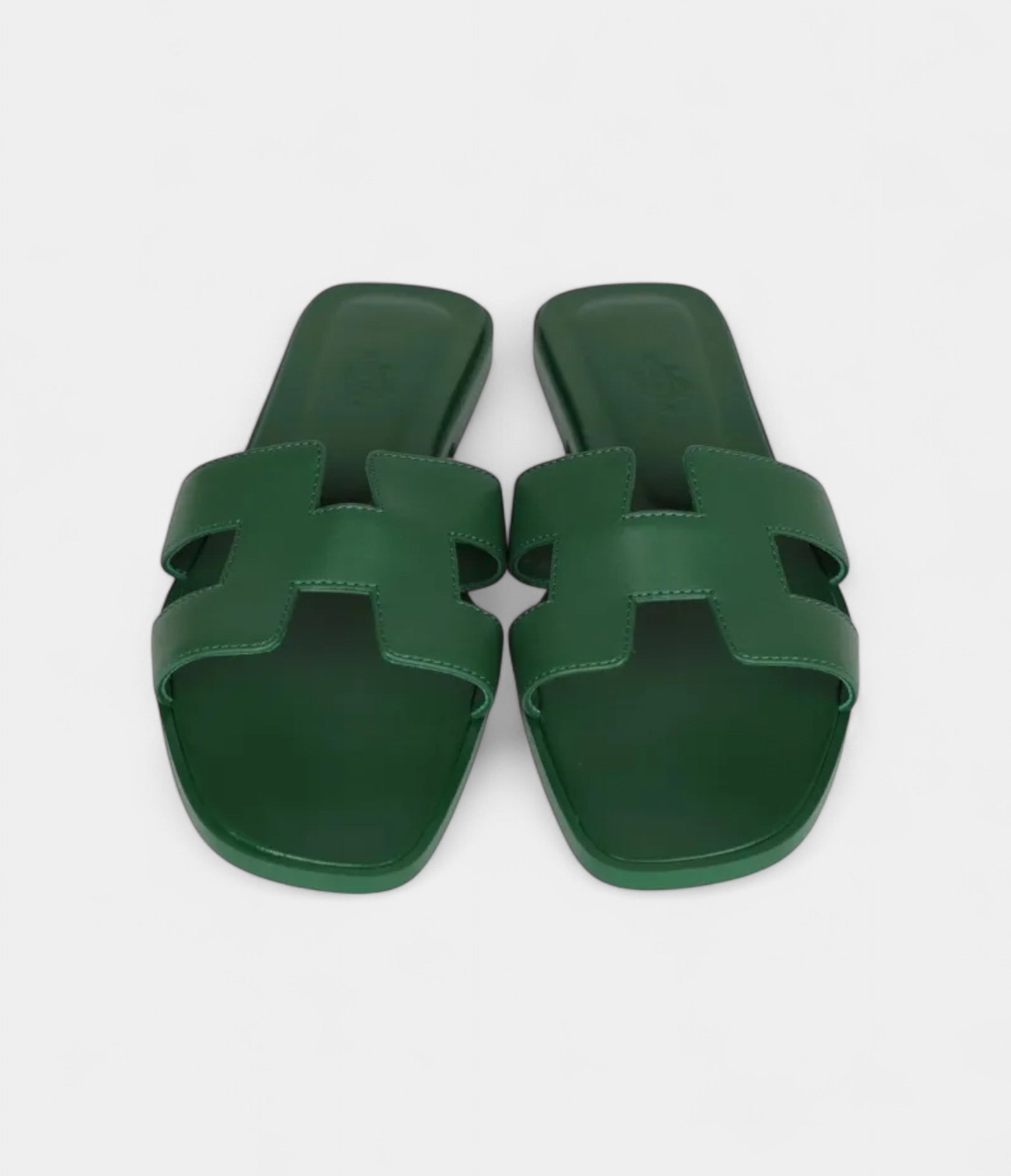 Hermès Oran Sandals for Women In Green Leather