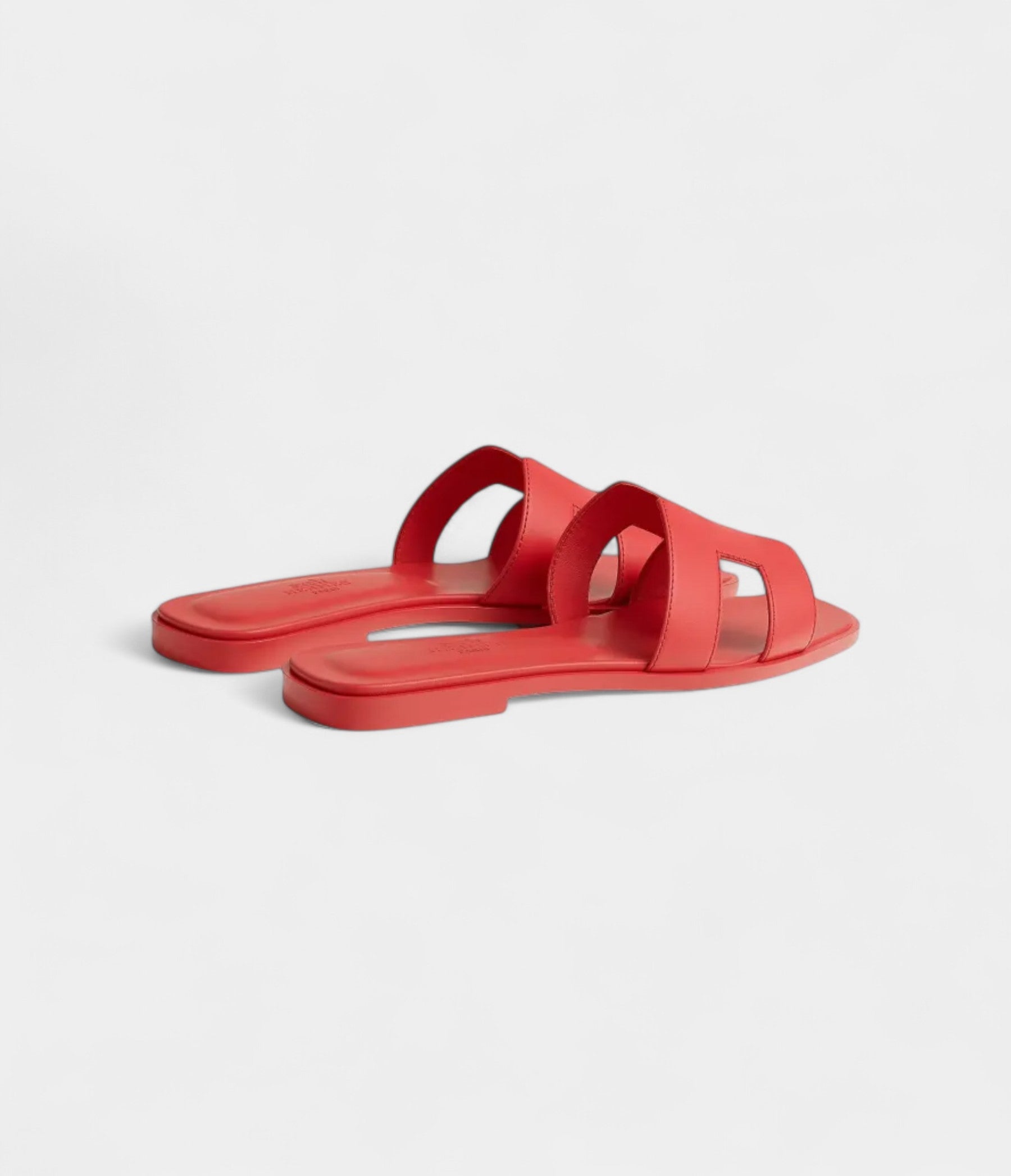 HermesOranSandalsforWomenInRed_WatermelonRed_4_c1716575-28f2-4381-9518-1b34e889d10a.jpg Hermès Oran Sandals for Women In Red & Watermelon Red