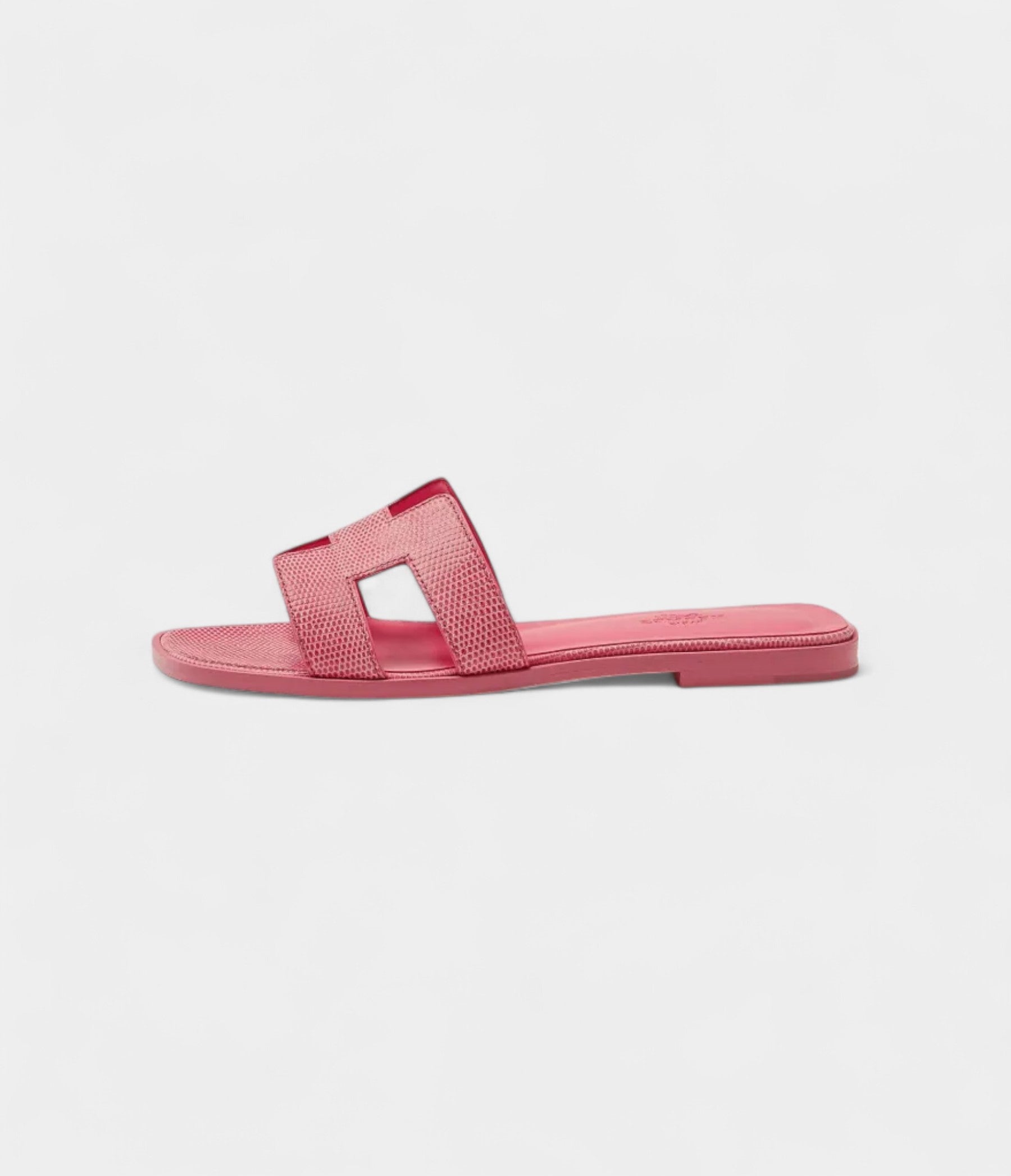Hermès Oran Sandals for Women In Rose Pink Leather