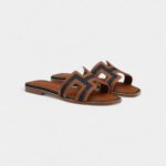 Hermès Oran Sandals for Women In Summer Brown Leather with Umber