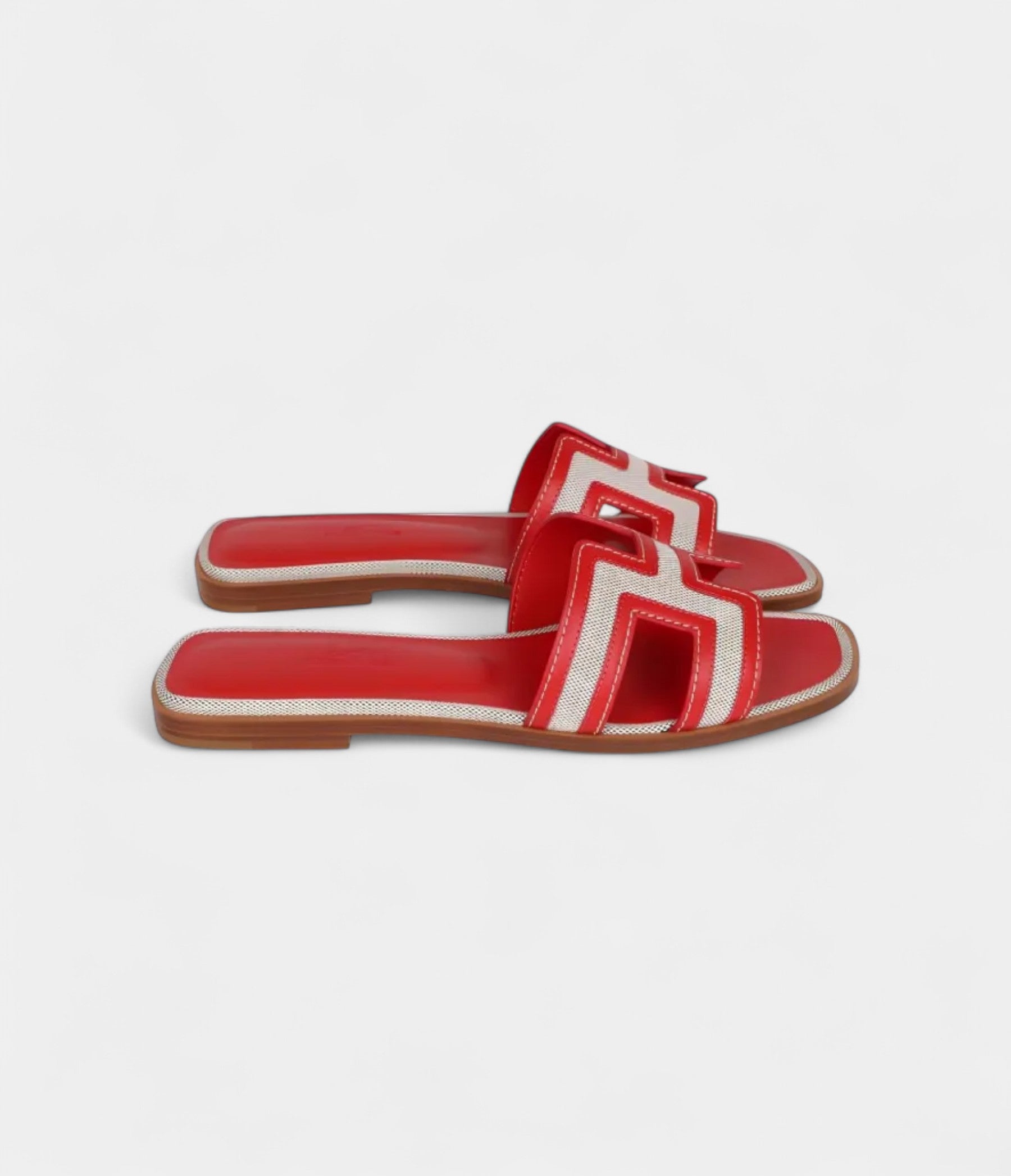 HermesOranSandalsforWomenInSummerQuickDryLeatherwithRed_6.jpg Hermès Oran Sandals for Women In Summer Quick Dry Leather with Red