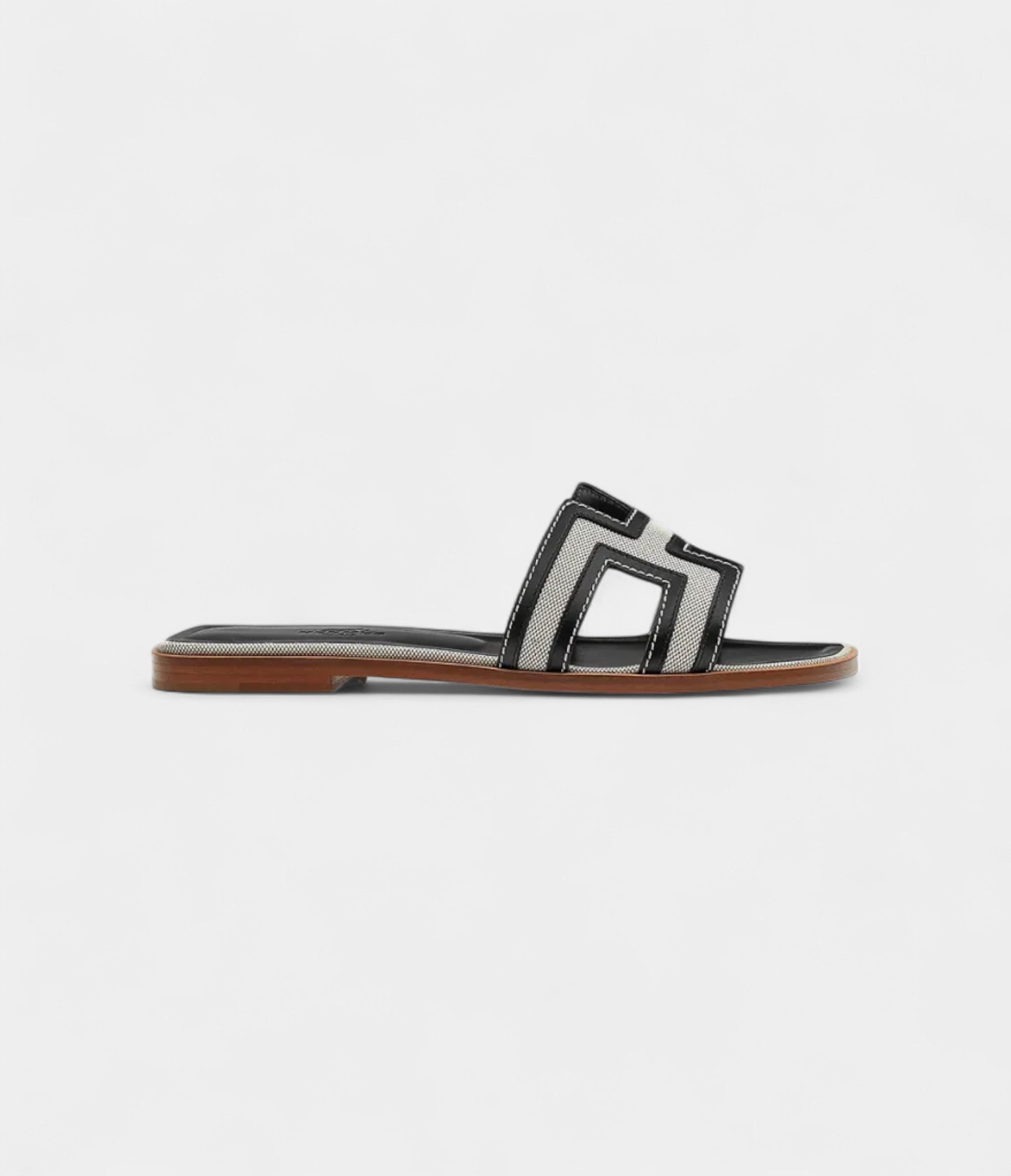 HermesOranSandalsforWomenInSummerQuietSlideResistantLeatherwithBlack_4.jpg Hermès Oran Sandals for Women In Summer Quiet Slide Resistant Leather with Black