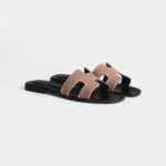 Hermès Oran Sandals for Women – Spring, Summer & Fall Edition in Pearlescent Rose
