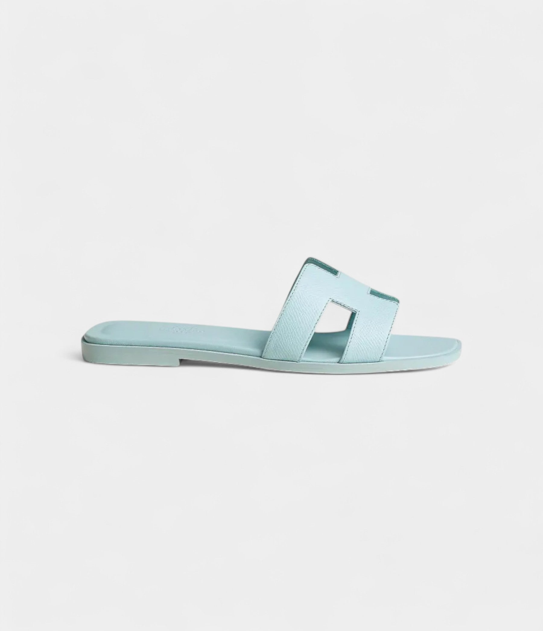 Hermès Oran Sandals for Women – Summer Edition In Sky Blue