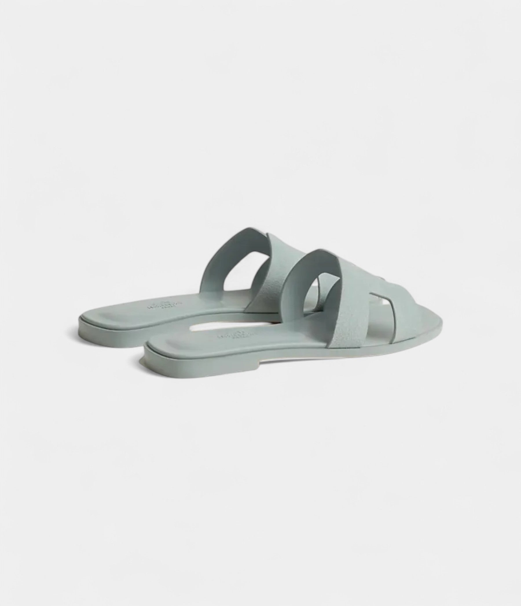 HermesOranSandalsforWomen_SummerEditioninGray_1.jpg Hermès Oran Sandals for Women – Summer Edition in Gray