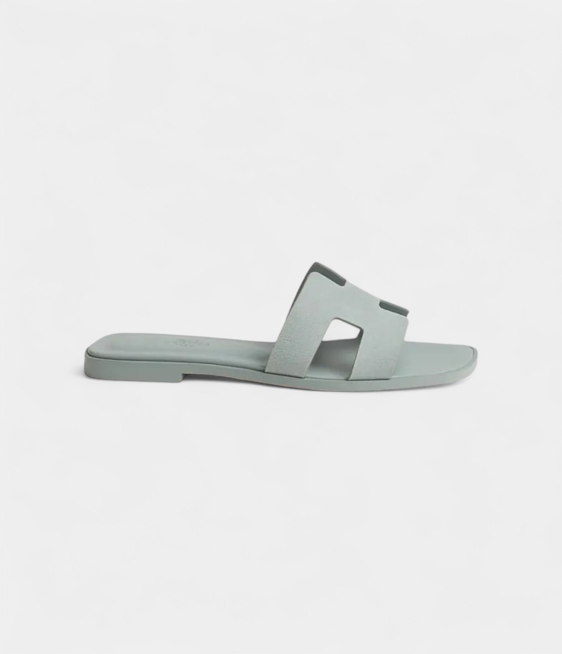 HermesOranSandalsforWomen_SummerEditioninGray_3.jpg Hermès Oran Sandals for Women – Summer Edition in Gray