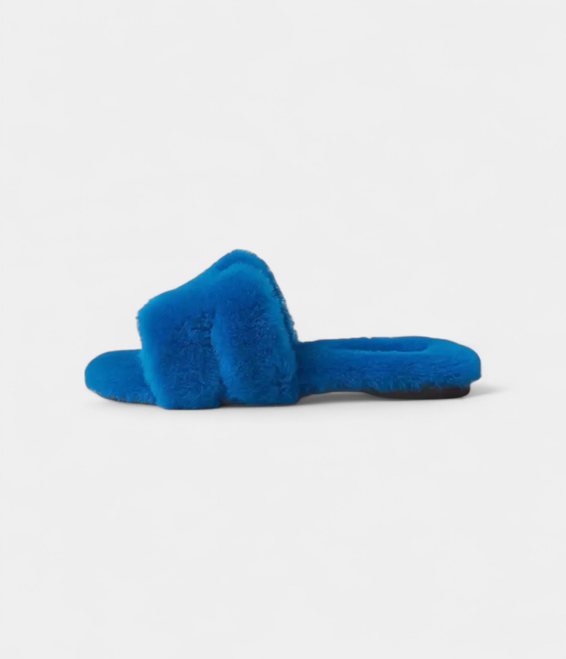HermesOranSandalsforWomen_WinterEditioninBlue_2.jpg Hermès Oran Sandals for Women – Winter Edition in Blue