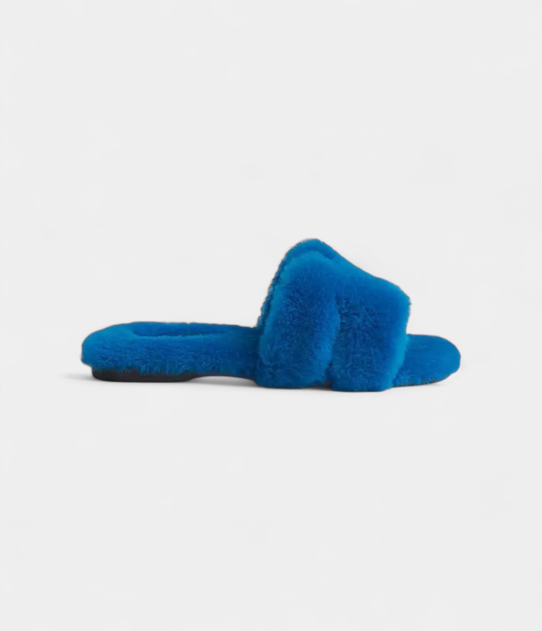 HermesOranSandalsforWomen_WinterEditioninBlue_3.jpg Hermès Oran Sandals for Women – Winter Edition in Blue